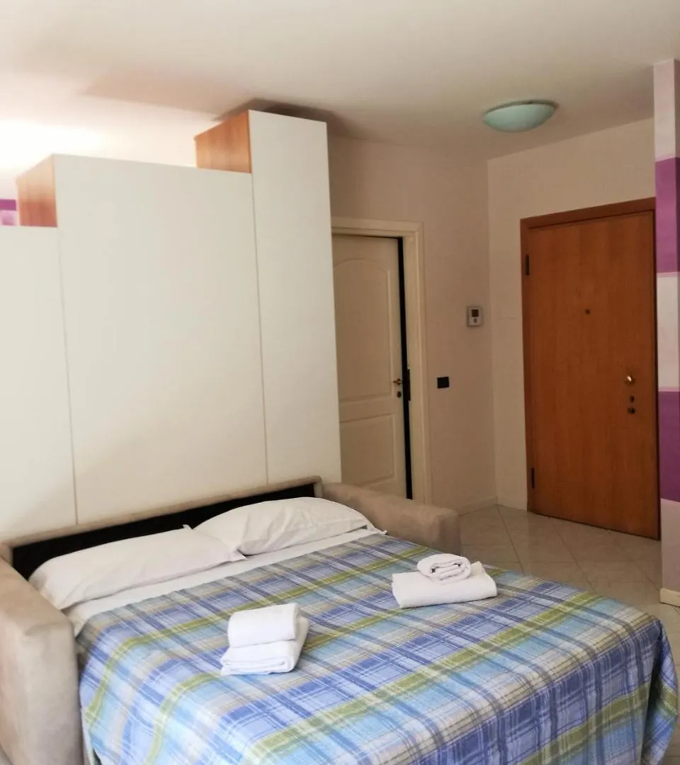 Caravaggio Apartments Bérgamo Casa de hóspedes
