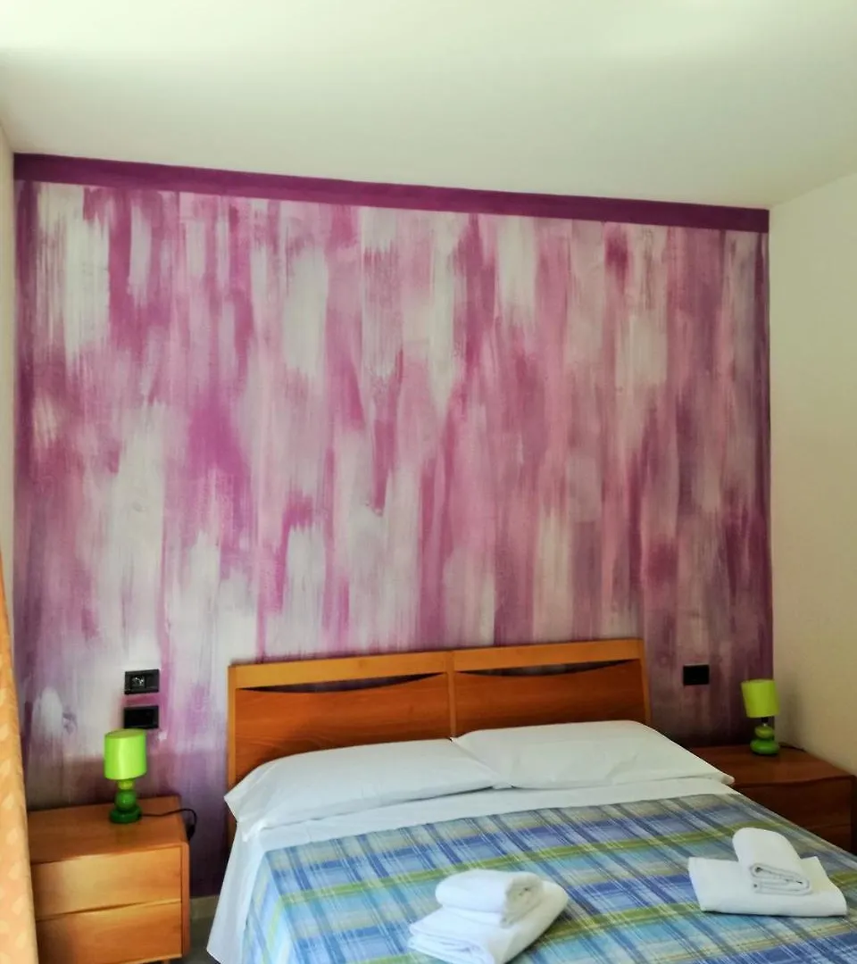 ** Casa de hóspedes Caravaggio Apartments Bérgamo Itália