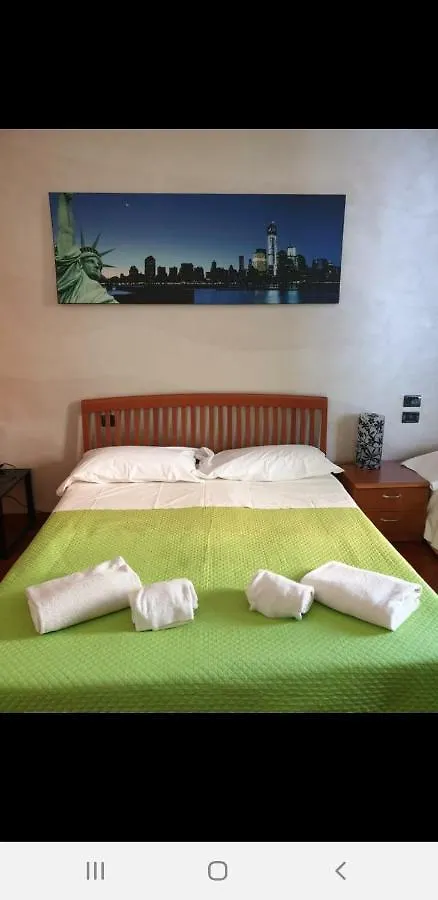 Caravaggio Apartments Bérgamo Casa de hóspedes