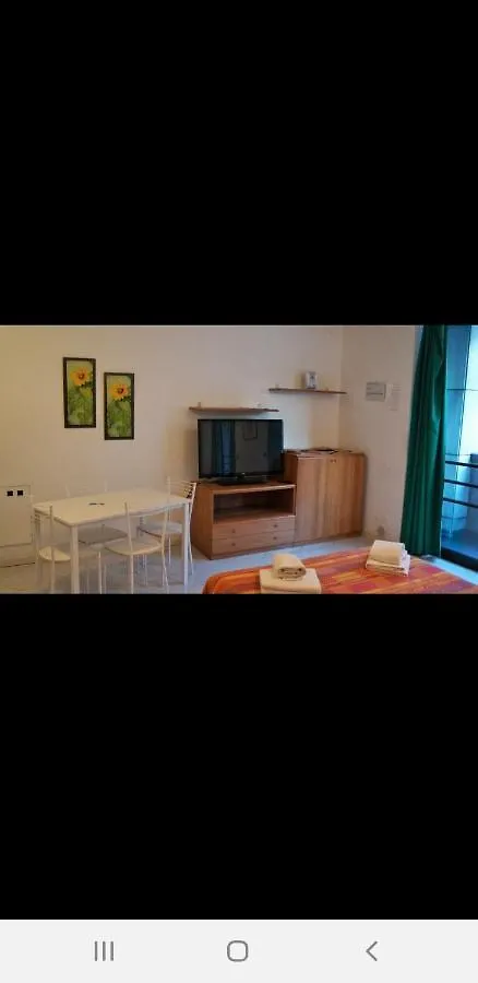 Caravaggio Apartments Bérgamo Itália